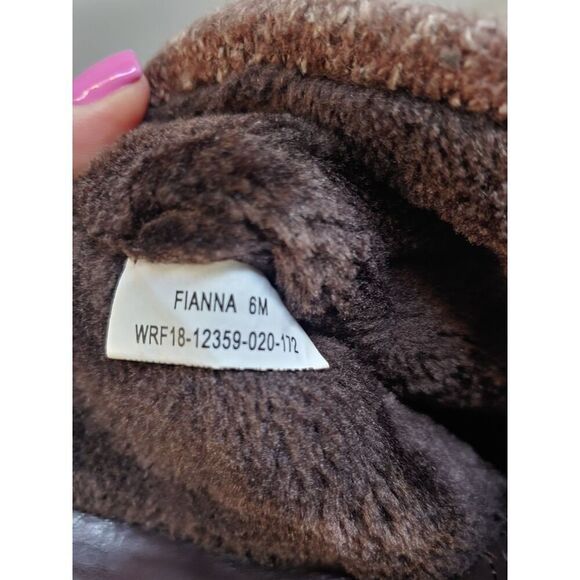 Baretraps FIANNA Womens Size 6M Brown Ankle Duck Boot. - Picture 9 of 12